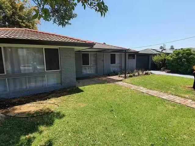 Charming 31 Kennett Street, Maddington, WA 6109