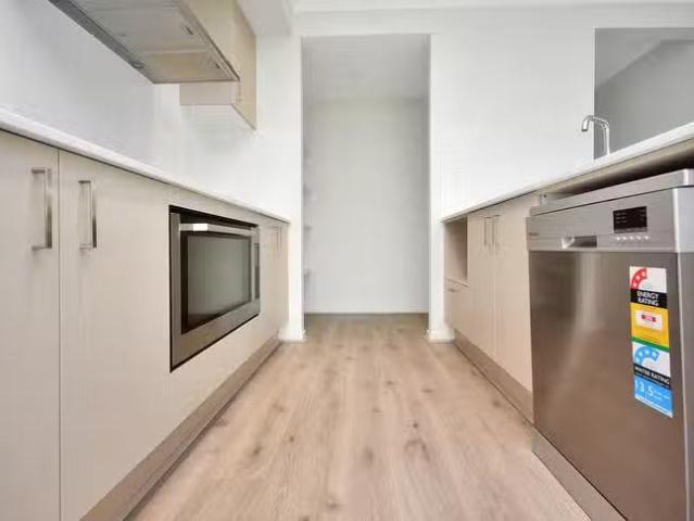 Cheap 31 Penda Street, Narangba, QLD 4504