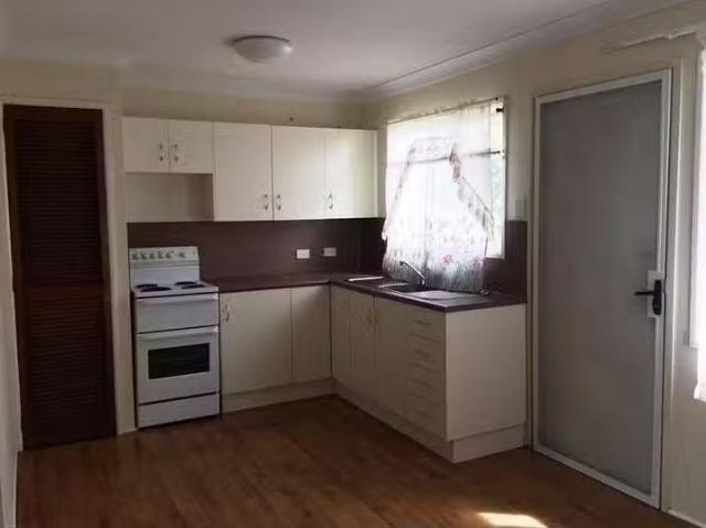 Unique 31 Webber Avenue, Kawana, QLD 4701