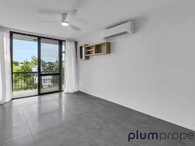 For Rent! 3/29 Villa Street, Annerley, QLD 4103