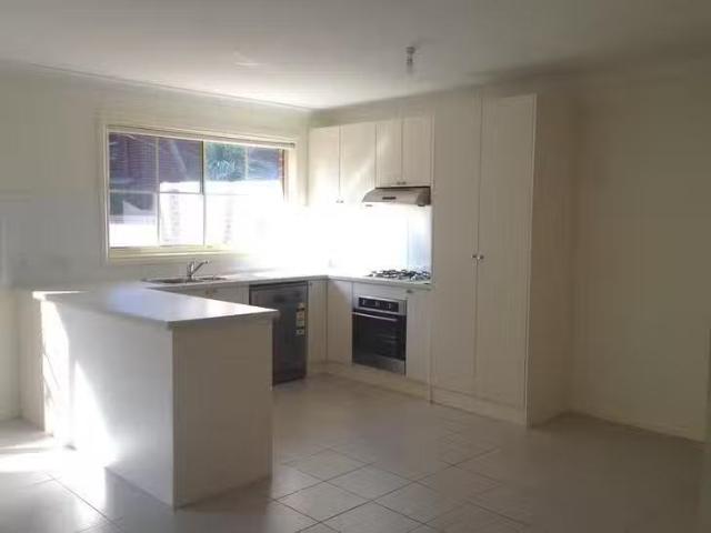 Unique 3/20 Cypress Avenue, Boronia, VIC 3155
