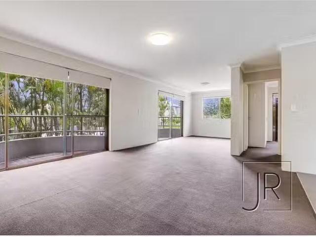 New 3/22 Beach Parade, Surfers Paradise, QLD 4217