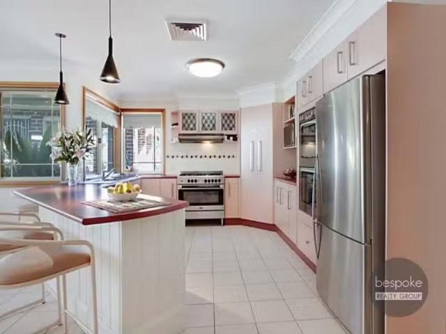 Cheap 32 Bursaria Crescent, GLENMORE PARK House for rent List.