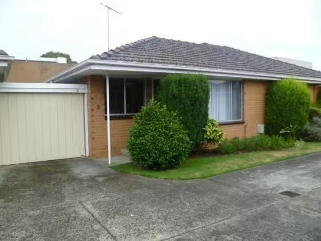 Cozy 3/2 Davies Street, Mentone, VIC 3194