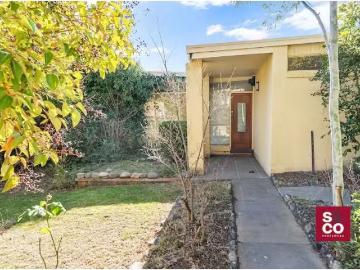For Rent! 32 Hopetoun Circuit, Deakin House for rent Listed b.