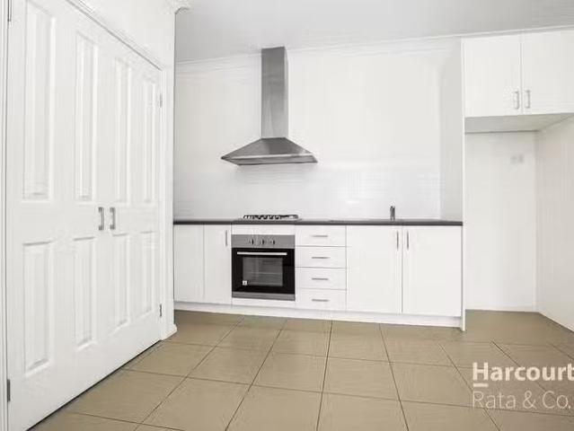 For Rent! 3/2 Hamilton Court, Lalor, VIC 3075