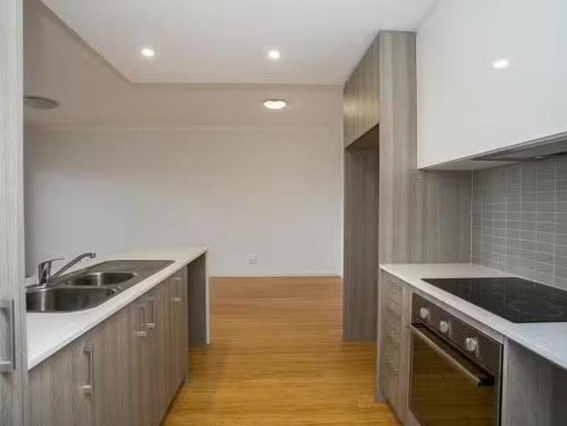 New 3/2 Rowe Avenue, Rivervale, WA 6103