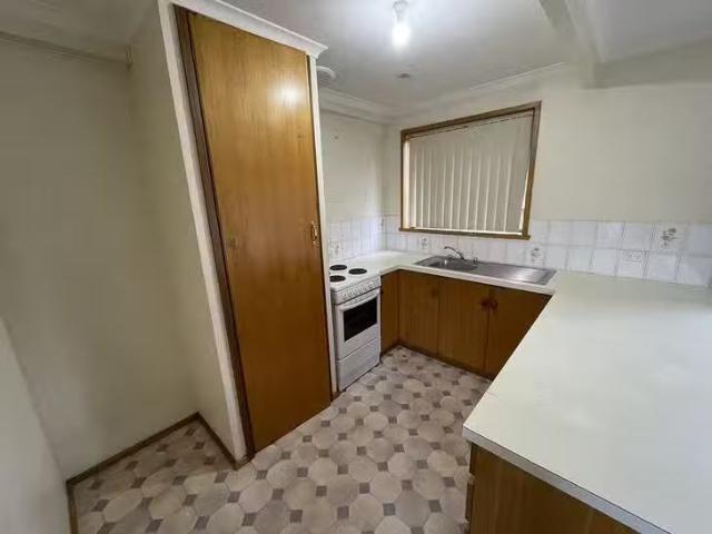 Just in! 33/4 Clifford Court, Howrah, TAS 7018