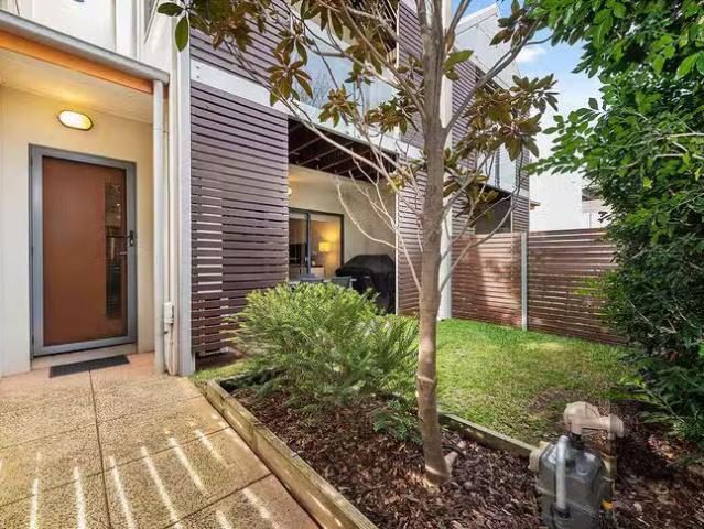 Rental! 3/37 Stephen Street, Yarraville, VIC 3013