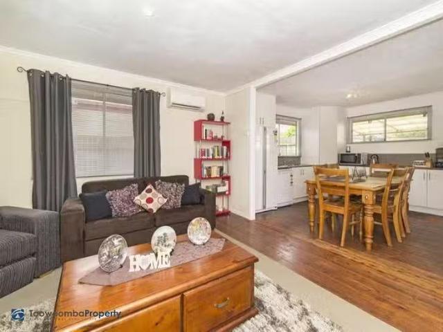 New 330A Hume Street, Centenary Heights, QLD 4350