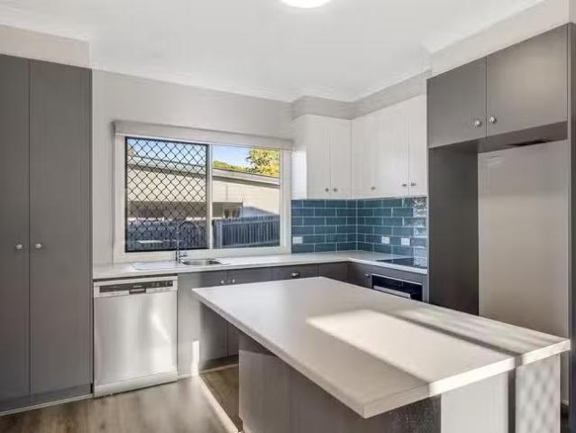 For Rent! 331 Bridge Street, Newtown, QLD 4350