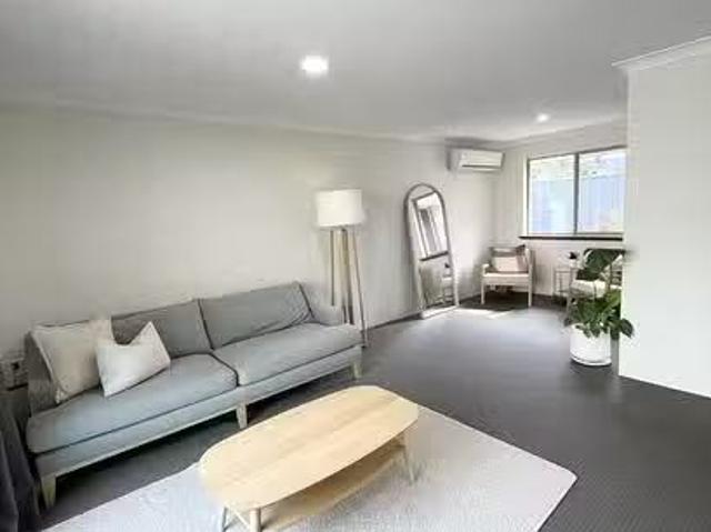Deal! 3/44 Sleat Road, Mount Pleasant, WA 6153