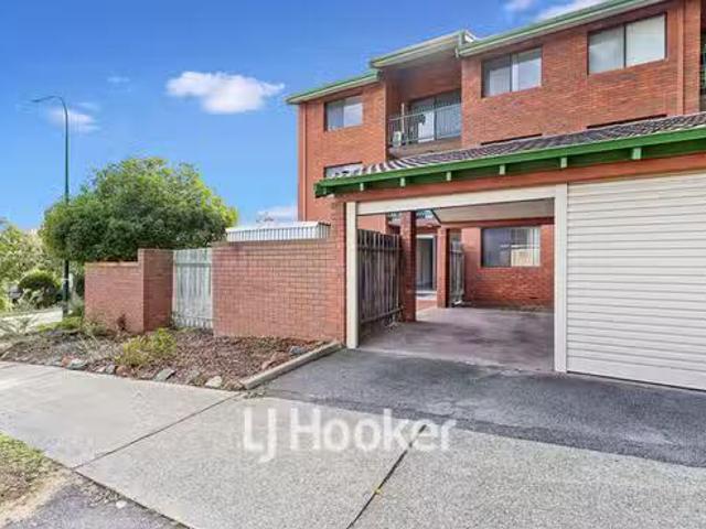 Cheap 3/46 King George Street, Victoria Park, WA 6100