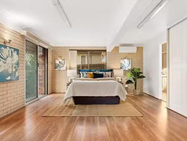 Just in! 34 Corrofin Street, Ferny Grove, QLD 4055