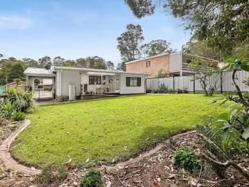 For Rent! 34 Christopher Crescent, Batehaven, NSW 2536