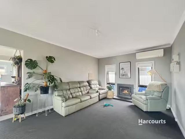 Cheap 34 Elizabeth Street, DEVONPORT, TAS 7310 House for Rent