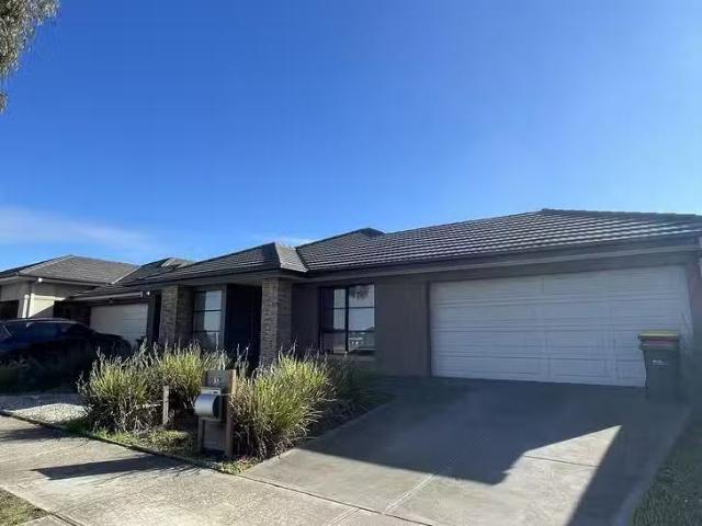 New 34 Moffat Drive, Lalor, VIC 3075