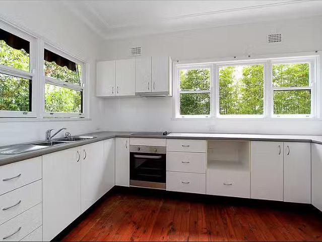 Nice 34 Parkside Drive, Kogarah Bay, NSW 2217