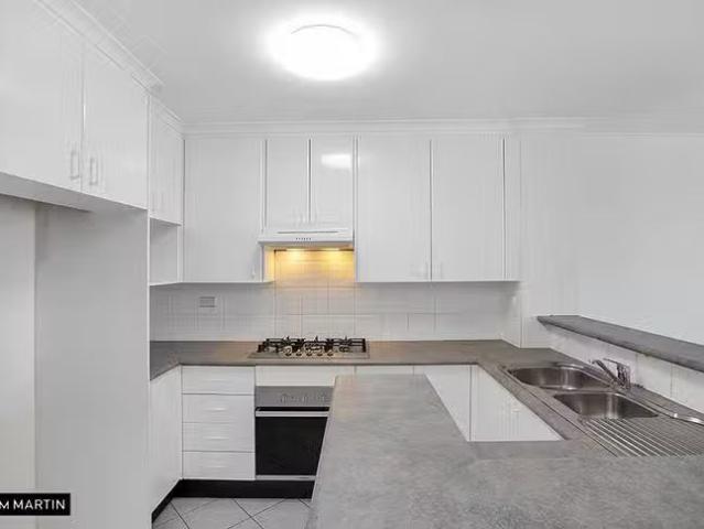 For Rent! 352/83 Dalmeny Avenue, Rosebery, NSW 2018