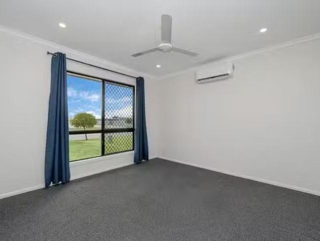 Just in! 35 Conway Street, Mount Low, QLD 4818