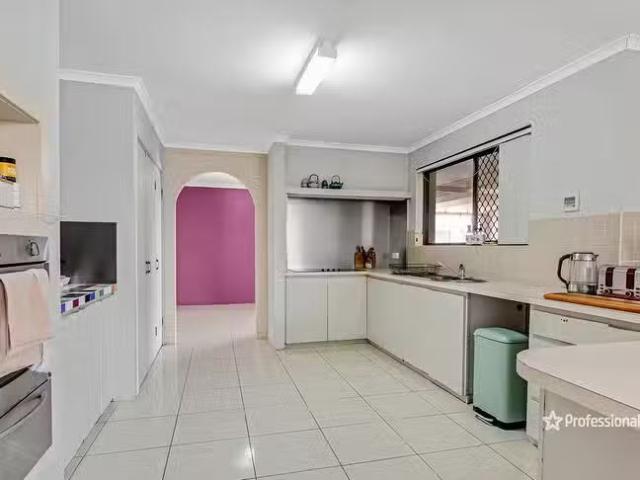 Just in! 35 Glenview Street, Mount Tarcoola, WA 6530