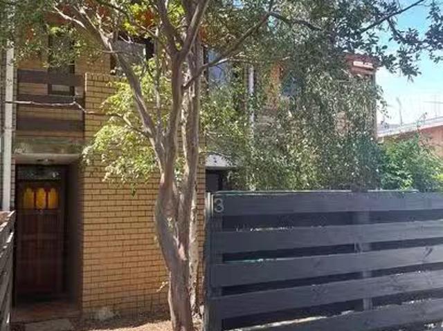 Just in! 3/5 Fabian Court, Maribyrnong, VIC 3032