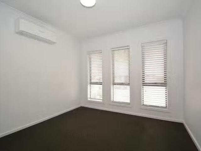 Deal! 35 Macedonia Street, Taperoo, SA 5017