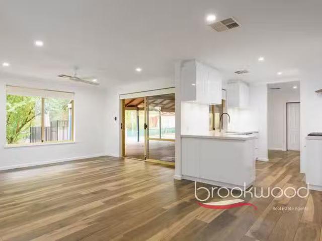 Rental! 365 Pearce Street, Sawyers Valley, WA 6074