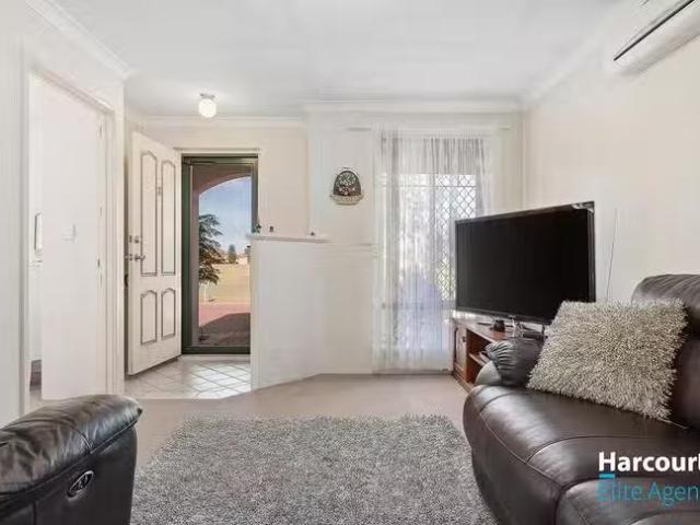 For Rent! 3/6 Mornington Boulevard, Waikiki, WA 6169