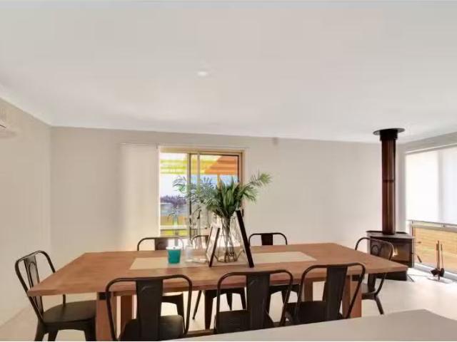 Deal! 37 Cygnet Avenue, Blackbutt House for rent Listed by Pr.