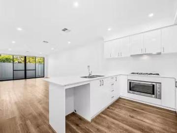 For Rent! 3/7 Spring Avenue, Midland, WA 6056