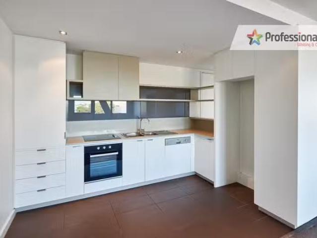 Cheap 38/44 Eucalyptus Drive, Maidstone VIC 3012