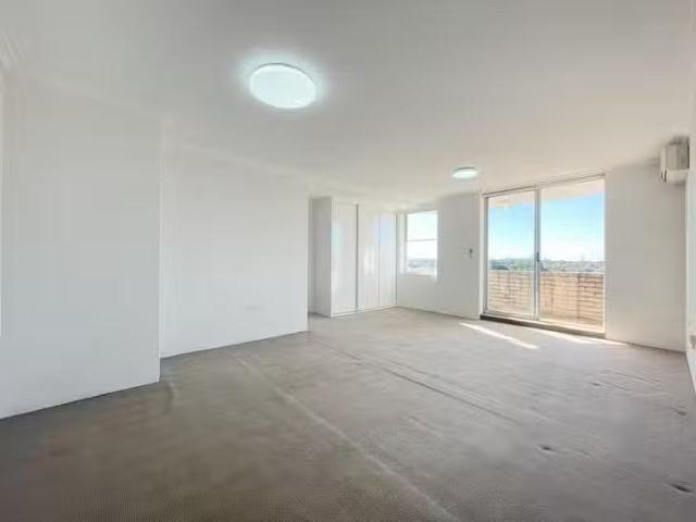 Unique 38/5 7 Sutherland Road, Chatswood, NSW 2067