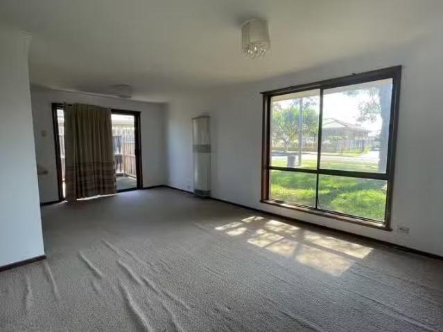 Just in! 3/82 Walsgott Street, North Geelong, VIC 3215 Unit.
