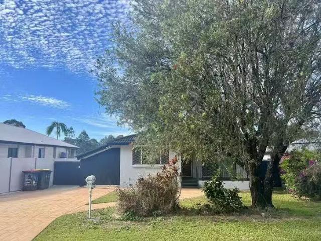 Charming 38 Halse Street, Sunnybank, QLD 4109