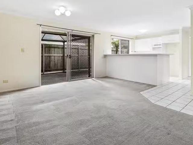 Charming 3/8 Pioneer Street, Zillmere, QLD 4034