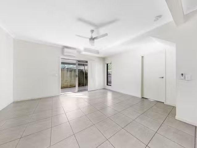 Rental! 3/94 Turner Street, Scarborough, QLD 4020