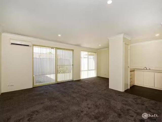 Charming 3/96 Simpson Avenue, Rockingham, WA 6168