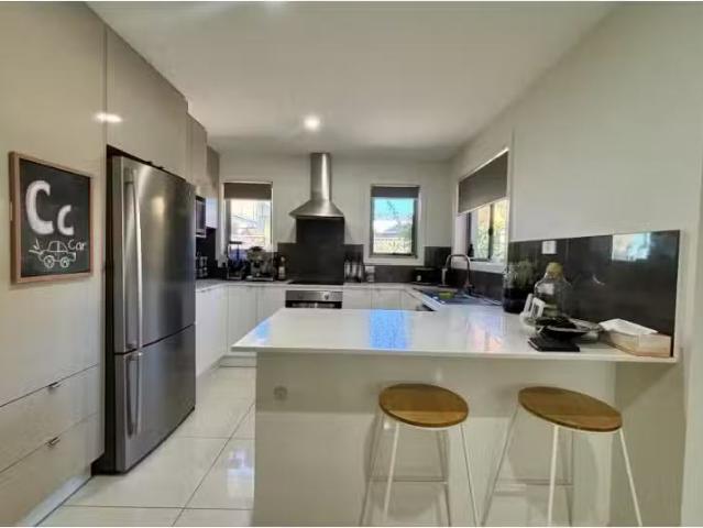 Rental! 3/97 Park Beach Road, Coffs Harbour Townhouse for rent.