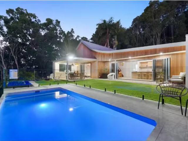 Cozy 39 Bourke Lodge Drive, Currumbin Valley House for rent L.