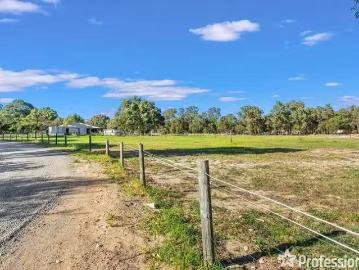 Rental! 39 Reservoir Road, Orange Grove, WA 6109