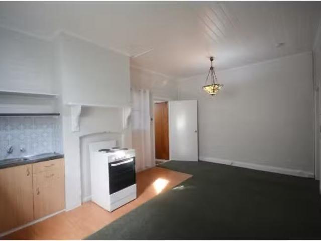 Unique 7 Albion Street, Katoomba Townhouse for rent Listed by.