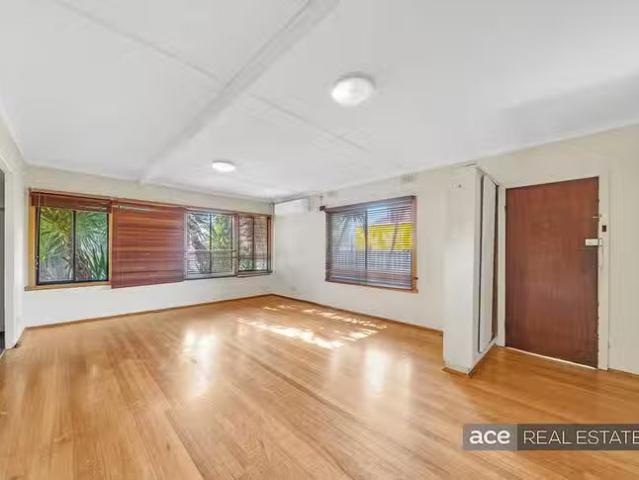 Cozy 7 Allen Street, Laverton, VIC 3028