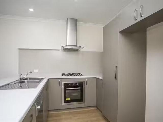 For Rent! 7 Boomerang Loop, Banksia Grove, WA 6031