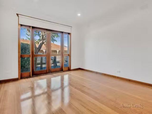 Unique 7 College Street, Williamstown VIC 3016