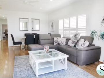 Cozy 7 Frenchmans Way, Caves Beach House for rent Listed by S.