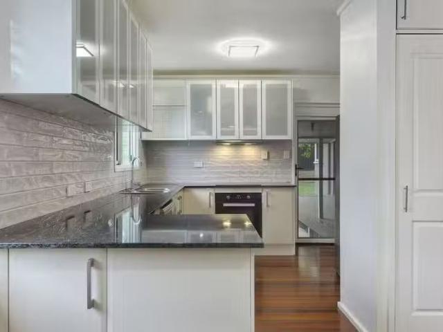 Unique 7 Kakawan Street, Boondall, QLD 4034 House for Rent