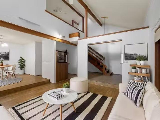 Rental! 7 Melinda Street, Kenmore QLD 4069