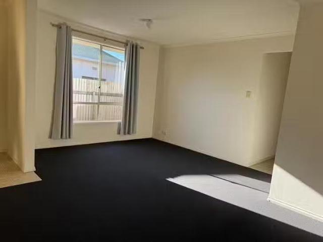 Cozy 7 Saltash Avenue, Christies Beach, SA 5165
