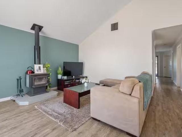 Cozy 7B Bracklemann Drive, Boulder, WA 6432